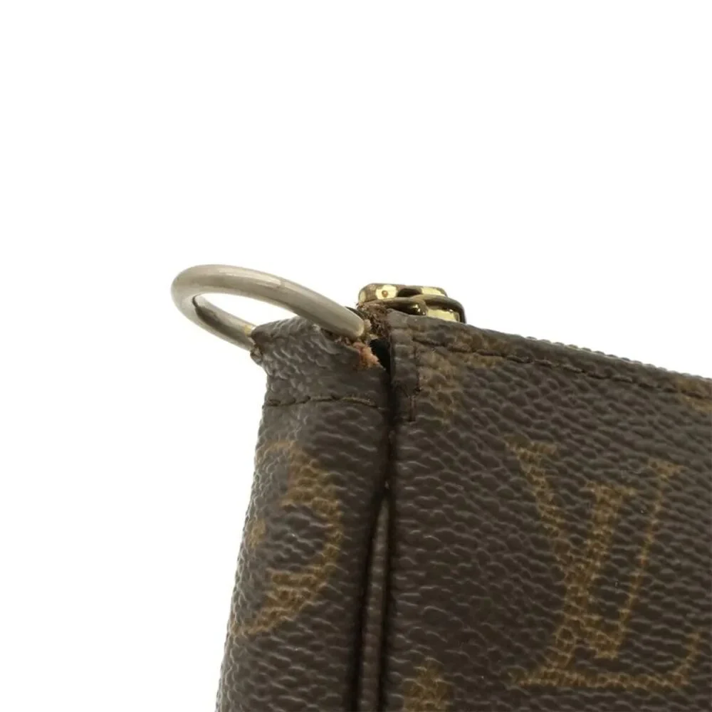 Louis Vuitton Pochette Accessoires
